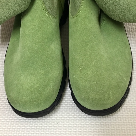 Lands’ End Women’s winter boots - Picture 2 of 10